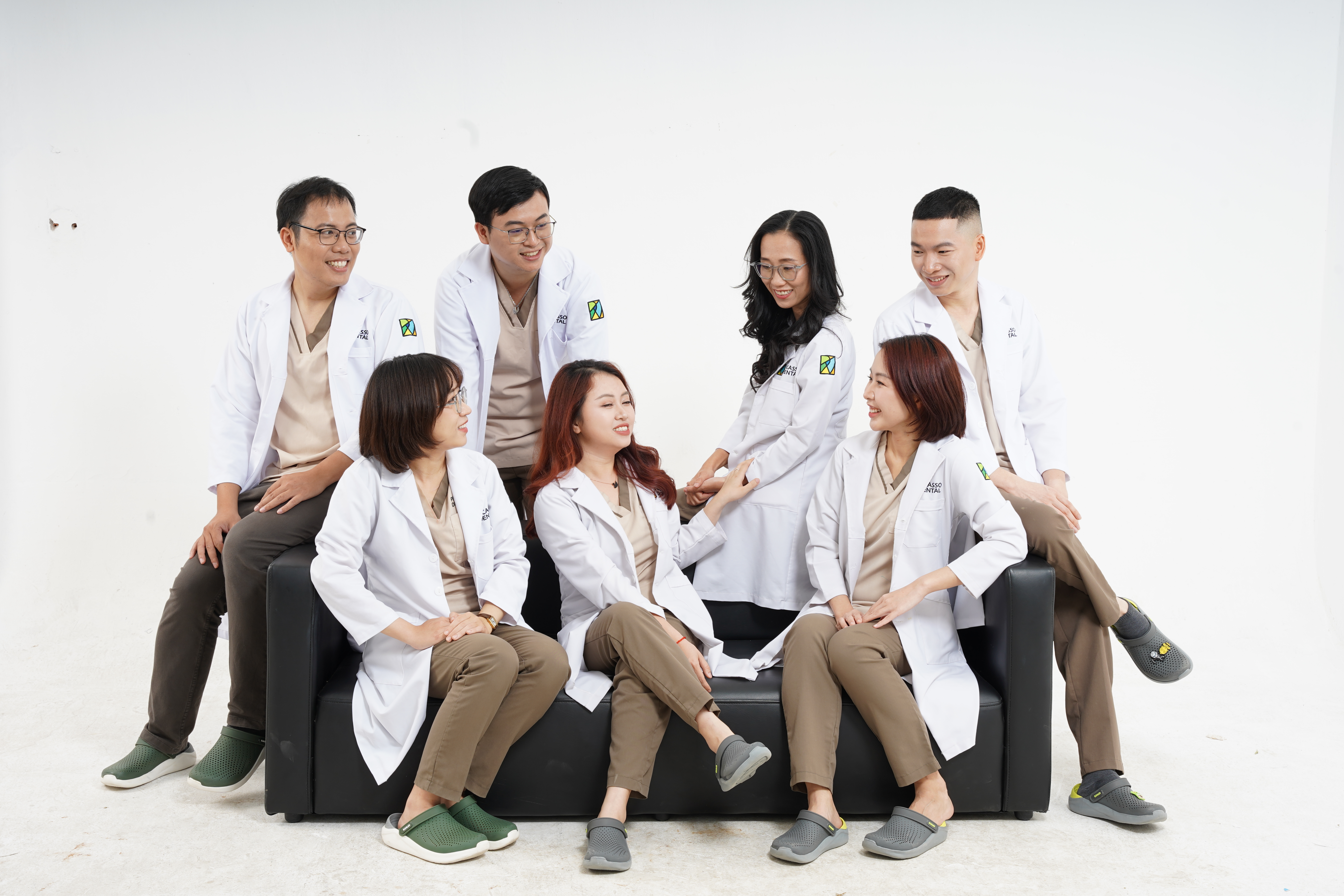 Sâu Răng Sữa Có Cần Điều Trị Không? Câu Trả Lời Từ Bác Sĩ Nha Khoa Trẻ Em